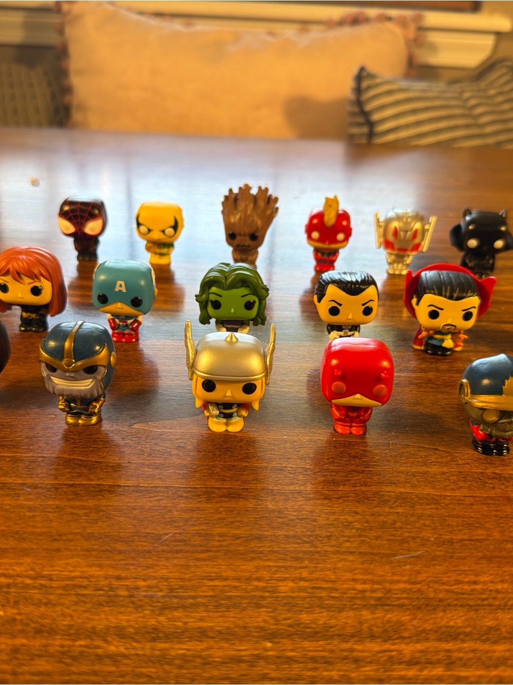 Marvel Funko Pocket Pop! Mini Figure Lot Of 18- Assorted Colors - Picture 2 of 5